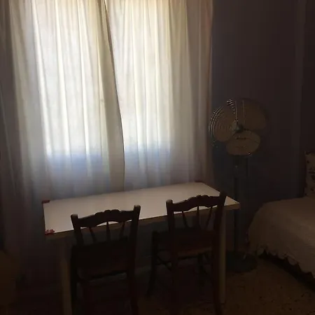 Traditional And Spacious House Apartment